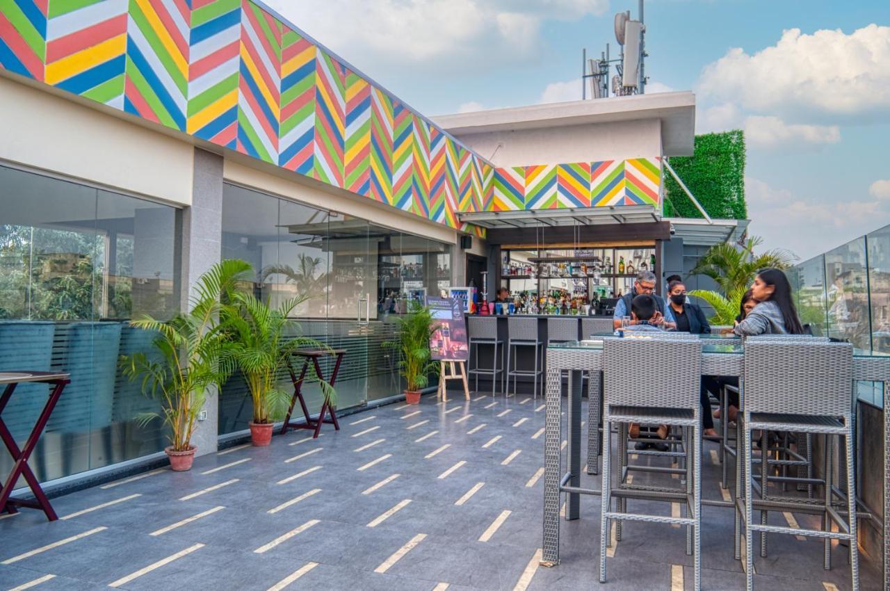Hotel The Samilton Calcuta Exterior foto